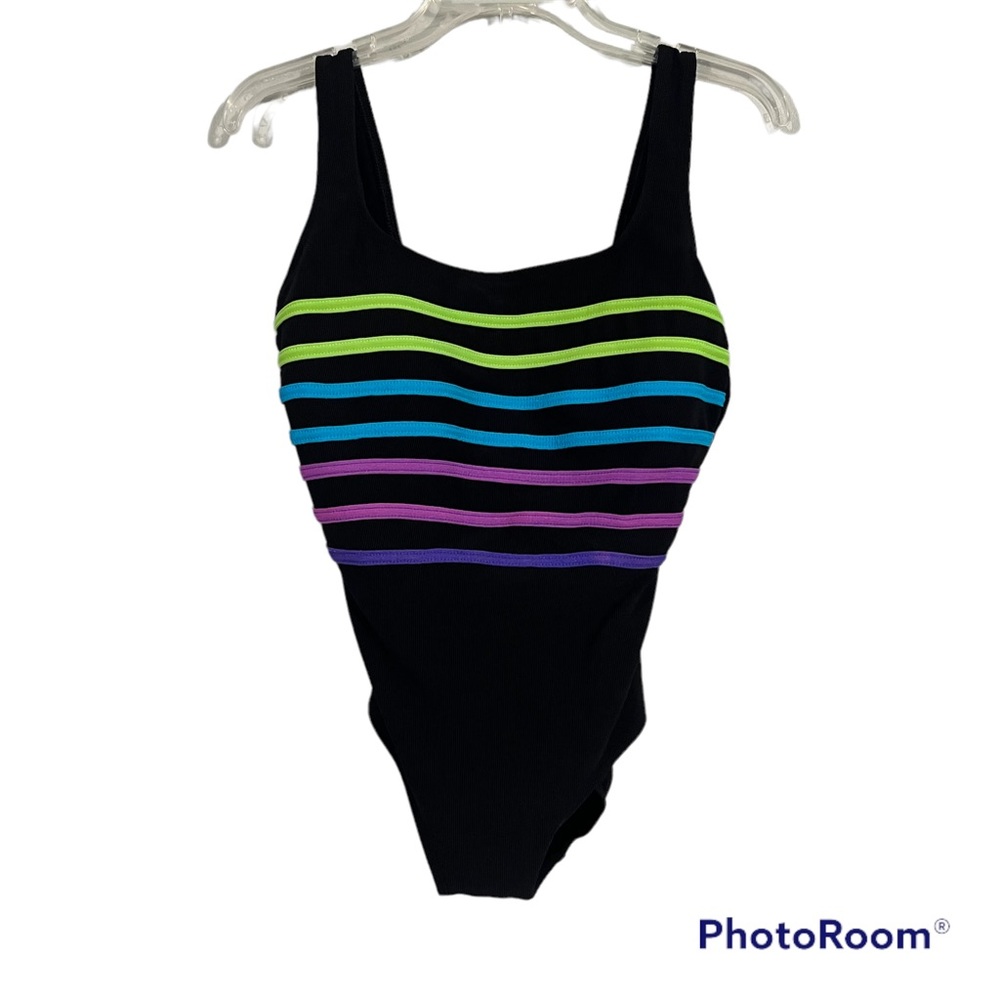Croft & Barrow size 12 ribbed one piece swim suit